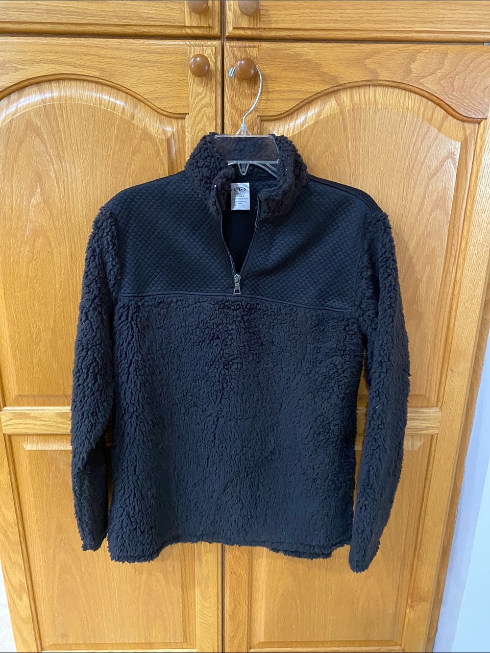 Athletic Works Brand Black Sherpa Half-Zip Pullover. Size Small.
